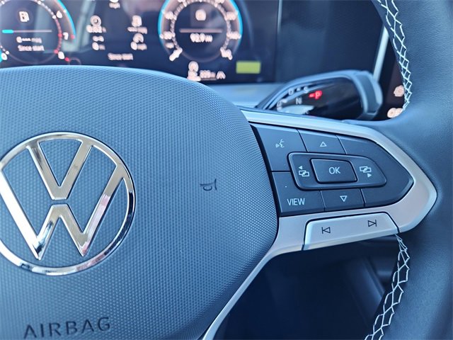 New 2026 Volkswagen Tiguan SE image 12