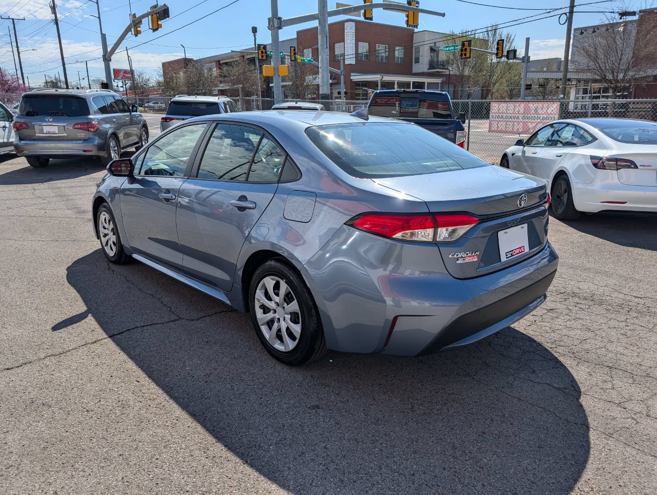 Used 2022 Toyota Corolla LE FWD image 8