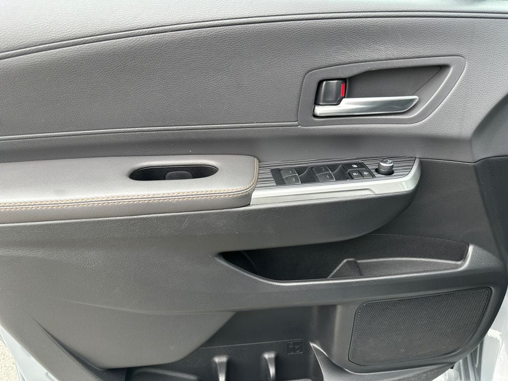Used 2023 Toyota Sienna XLE Woodland Edition AWD/4WD image 14
