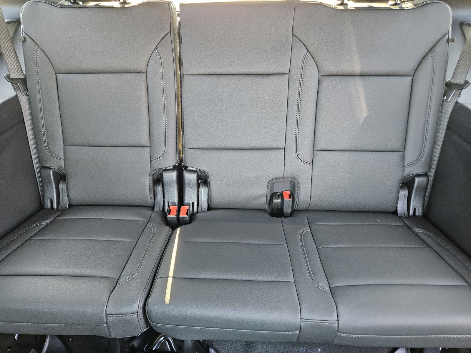 New 2027 Chevrolet Tahoe LT w/ Comfort Package RWD image 21