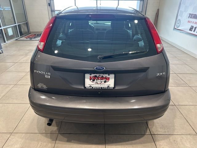 Used 2006 Ford Focus ZX5 Hatchback image 5