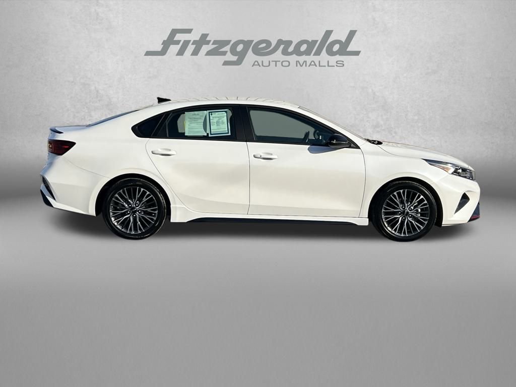 Used 2024 Kia Forte GT-Line image 3