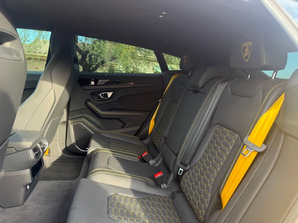 Used 2023 Lamborghini Urus S AWD/4WD image 31