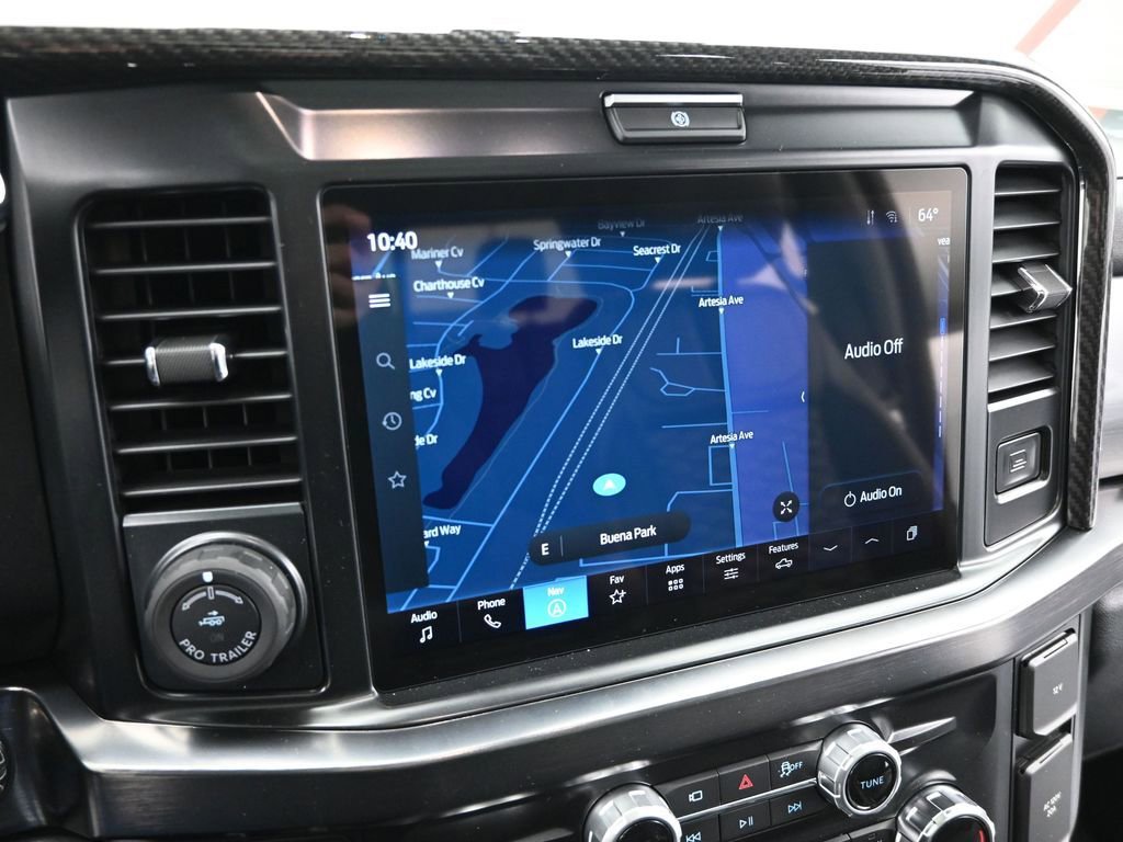 New 2026 Ford F250 Lariat w/ Black Appearance Package image 15