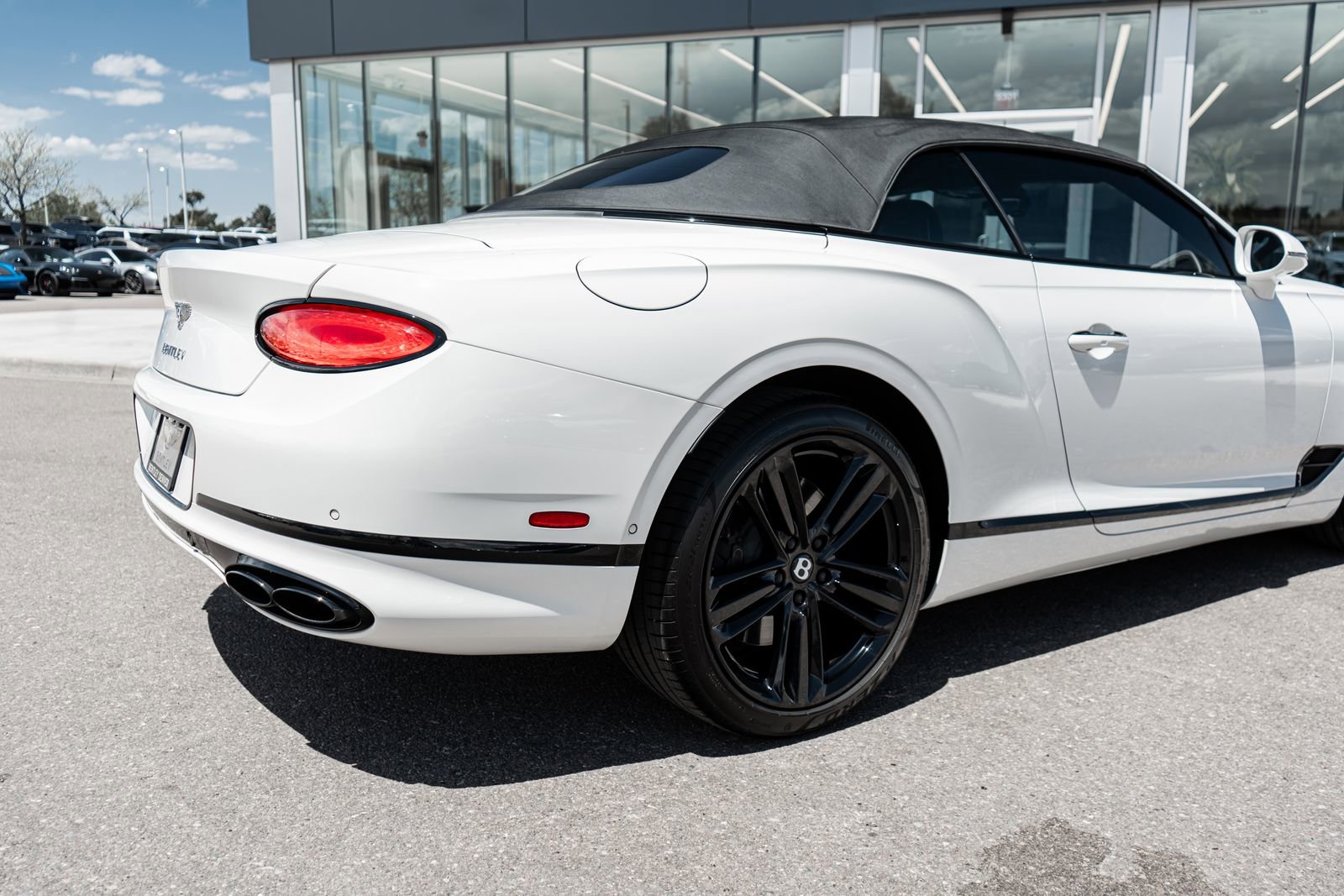 Certified 2022 Bentley Continental GT AWD/4WD image 13