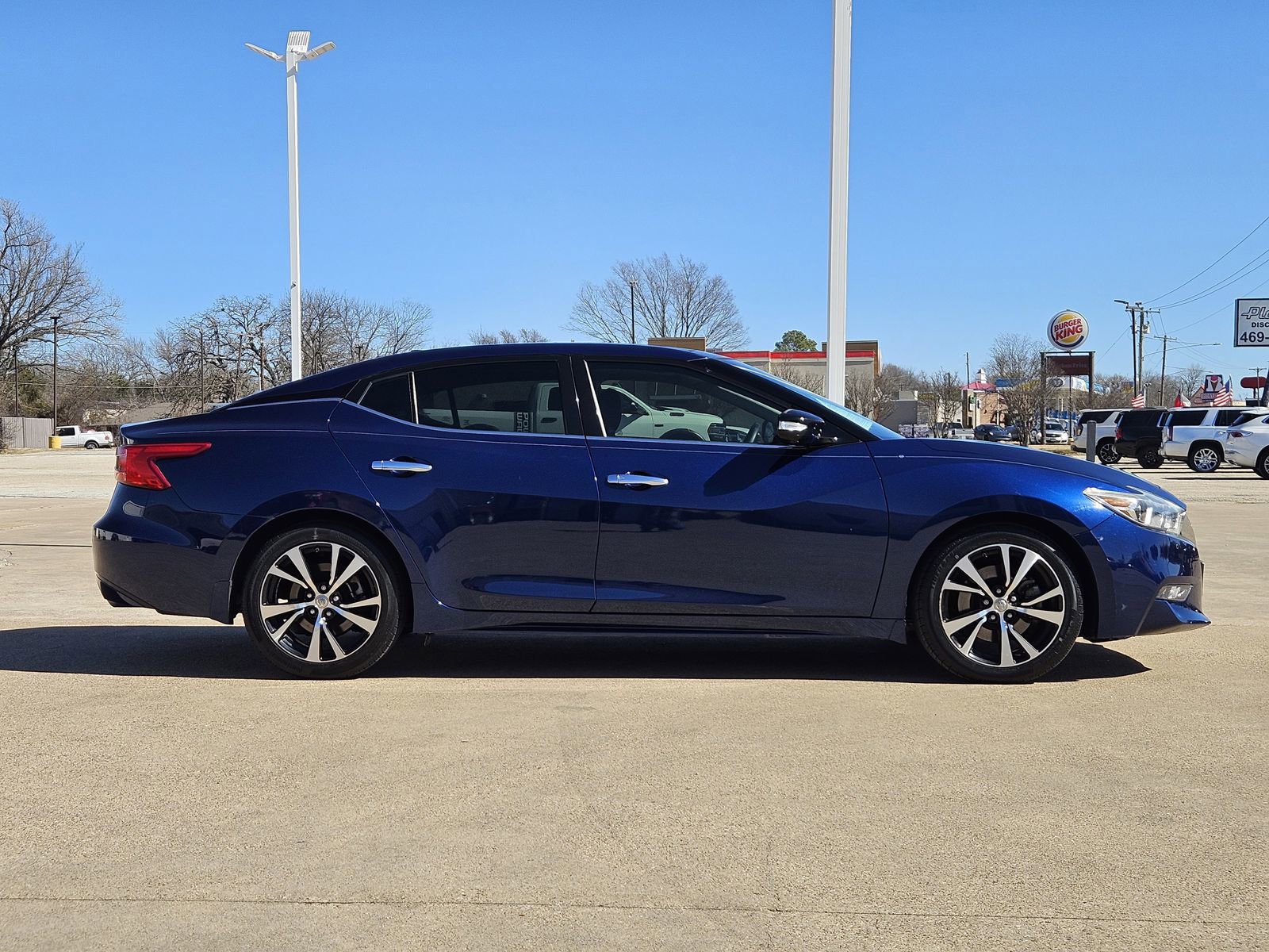 Used 2018 Nissan Maxima Platinum image 7