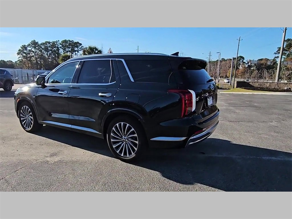 Used 2024 Hyundai Palisade Calligraphy image 31