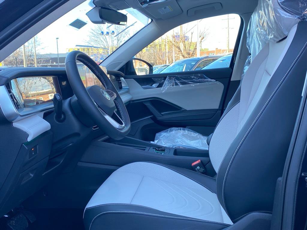 New 2026 Volkswagen Tiguan SE AWD/4WD image 6
