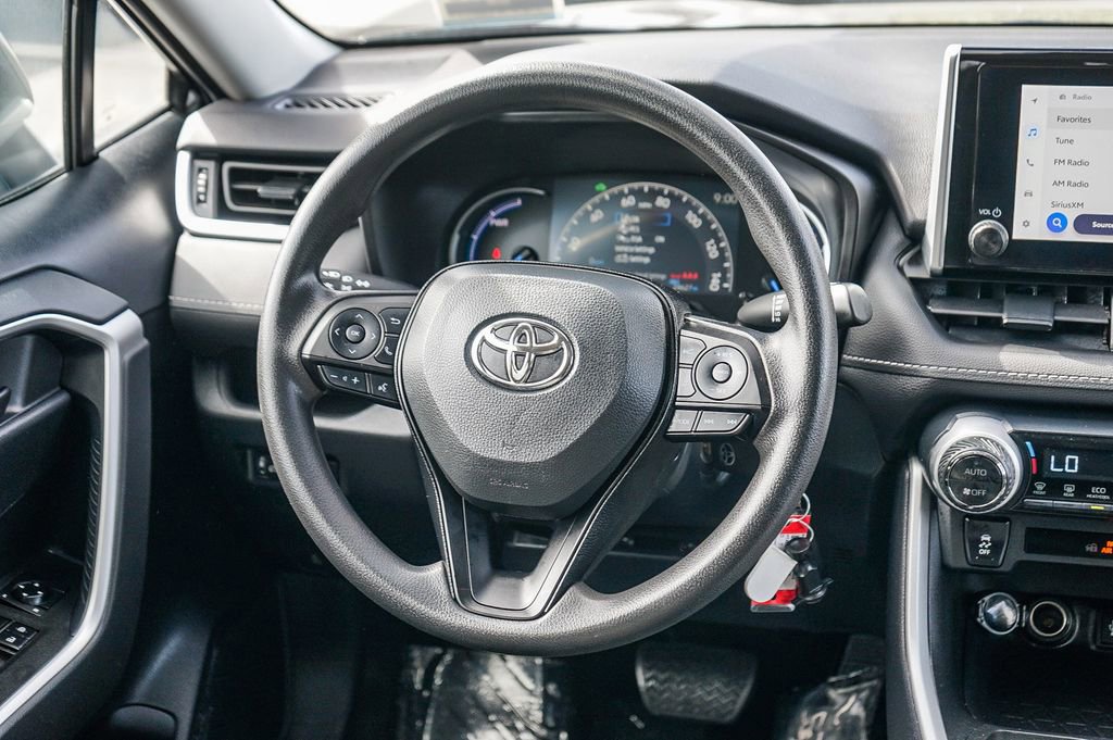 Used 2023 Toyota RAV4 LE image 16