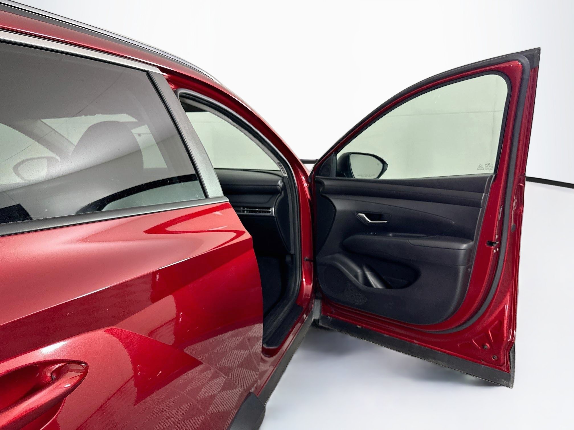 Used 2025 Hyundai Tucson SEL FWD image 31