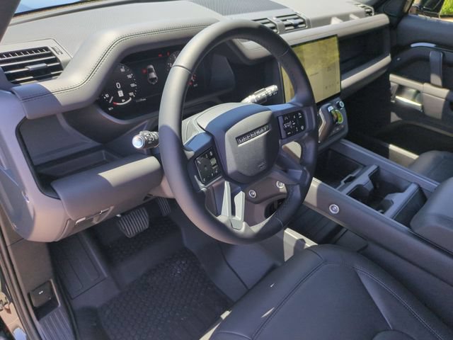New 2026 Land Rover Defender 110 X-Dynamic SE AWD/4WD image 7