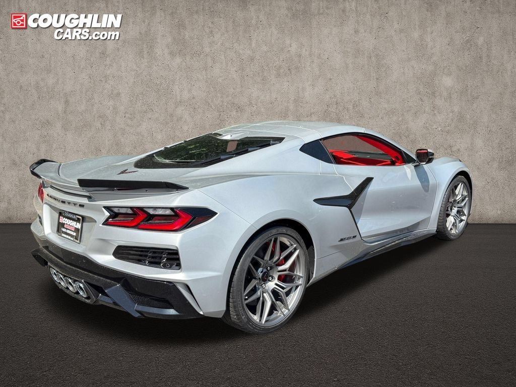 New 2026 Chevrolet Corvette Z06 w/ Stealth Interior Trim Package RWD image 22