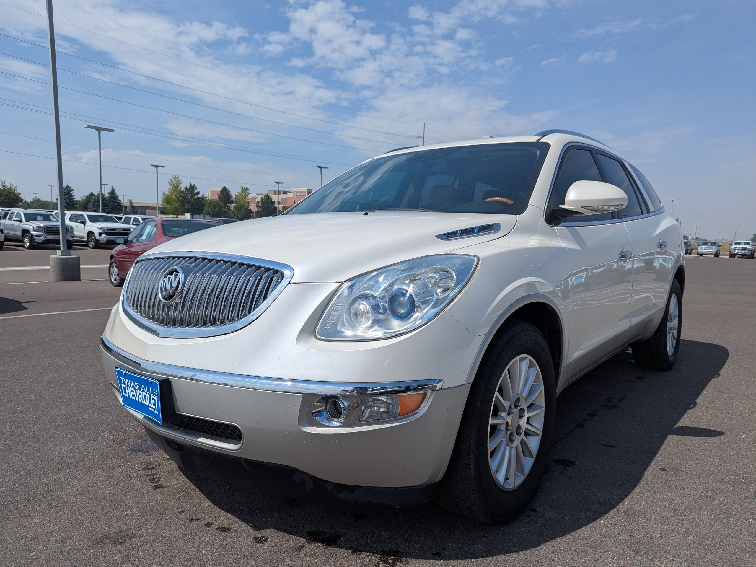 Used 2011 Buick Enclave CXL AWD/4WD image 7