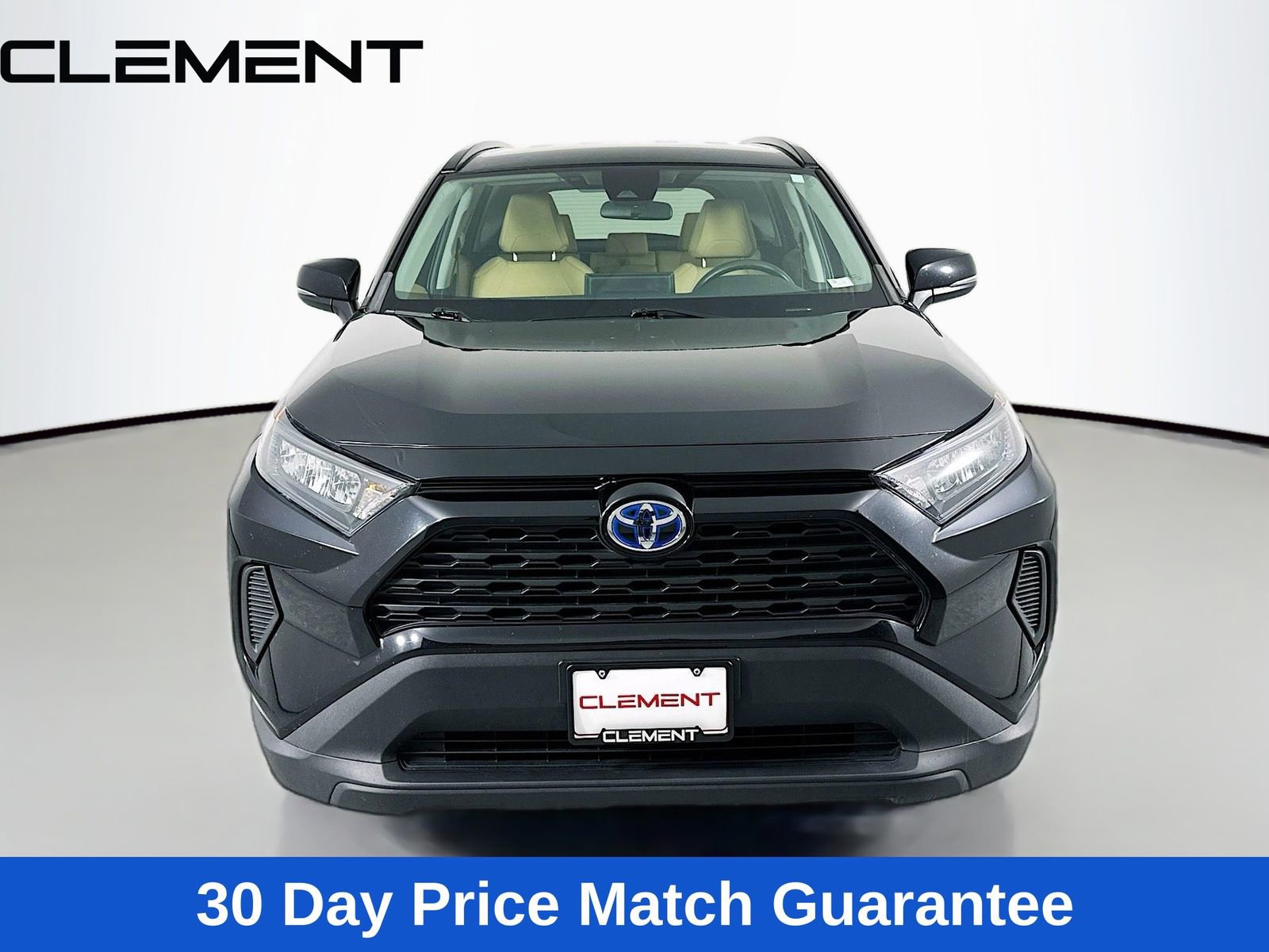 Used 2022 Toyota RAV4 LE image 2