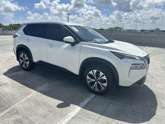 Used 2023 Nissan Rogue SV image 40