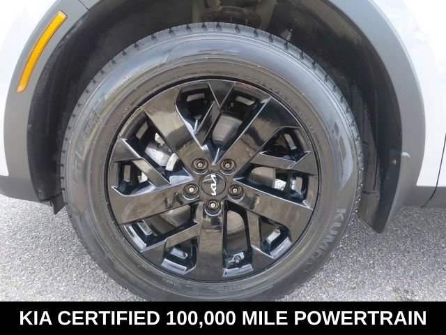 Certified 2023 Kia Sorento S w/ Panoramic Sunroof Package AWD/4WD image 10