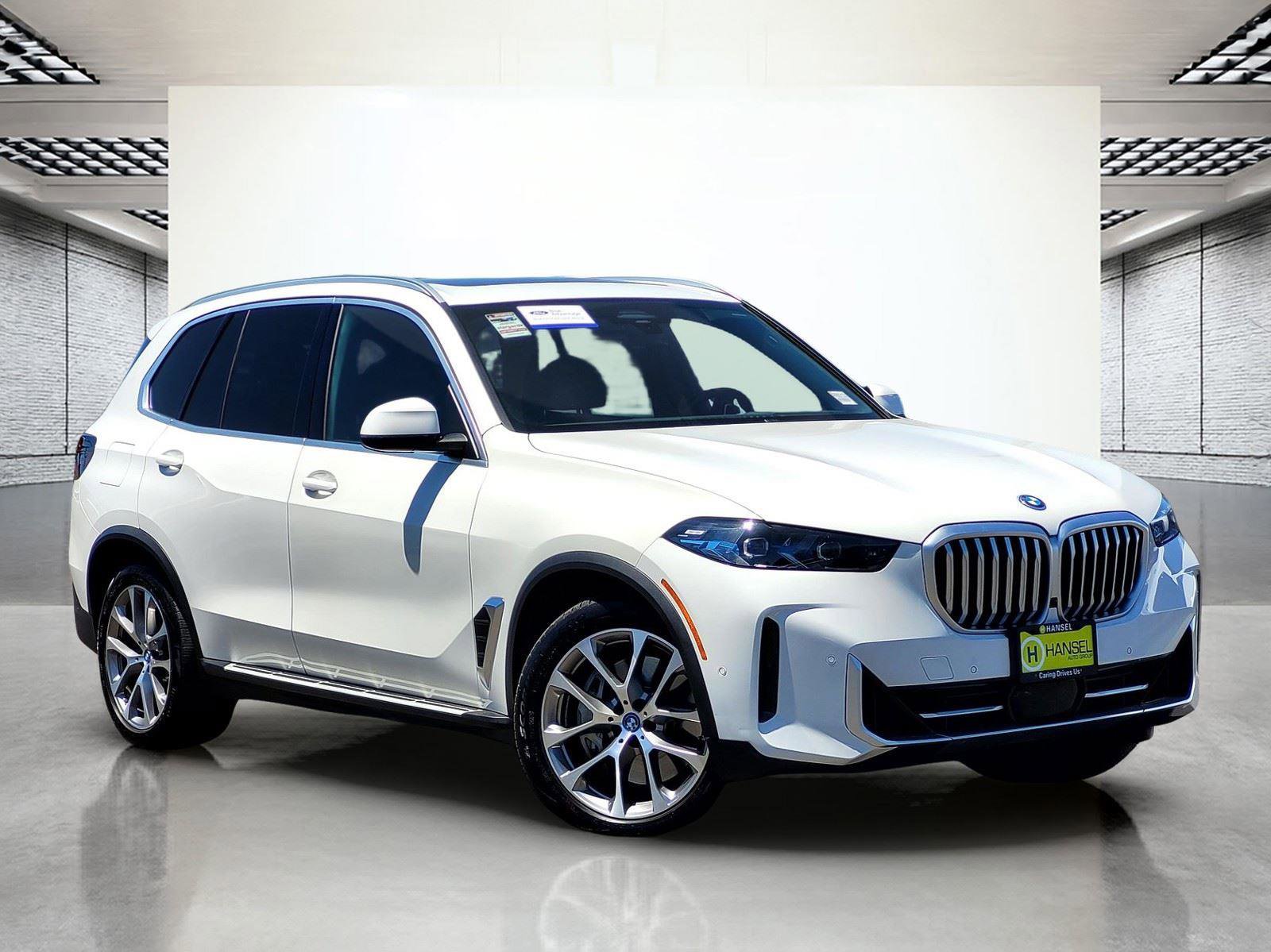 Used 2025 BMW X5 xDrive50e AWD/4WD image 2