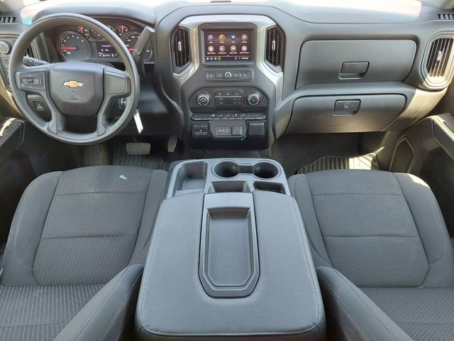 Used 2022 Chevrolet Silverado 2500 Custom w/ Custom Convenience Package AWD/4WD image 3