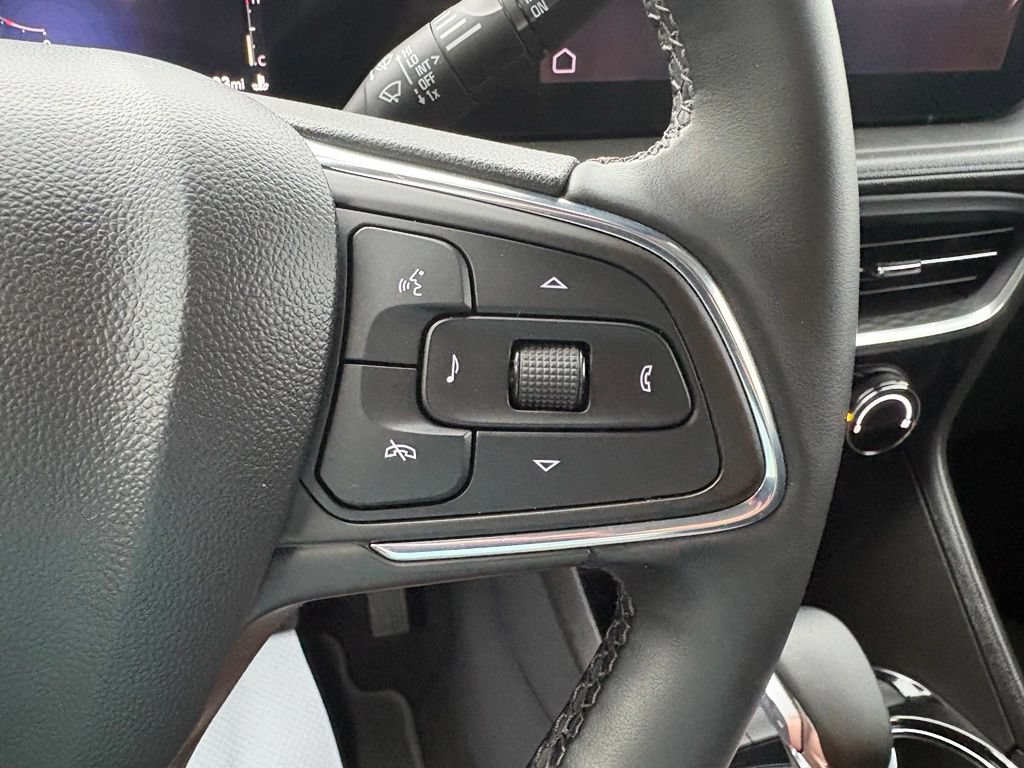 Used 2026 Buick Encore GX Sport Touring w/ Comfort Package FWD image 20