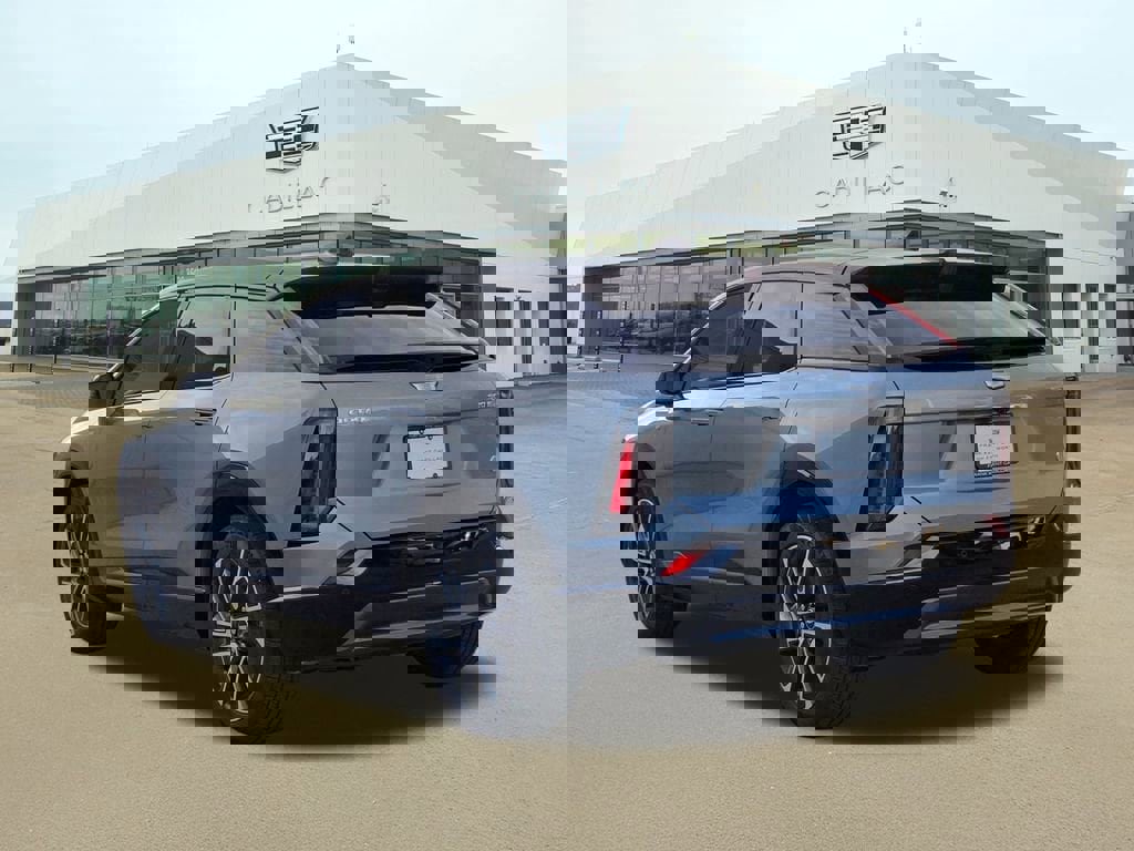 New 2026 Cadillac Optiq Sport 1 w/ LPO, Floor Liner Package image 4