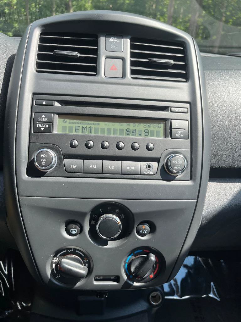 Used 2017 Nissan Versa S FWD image 36