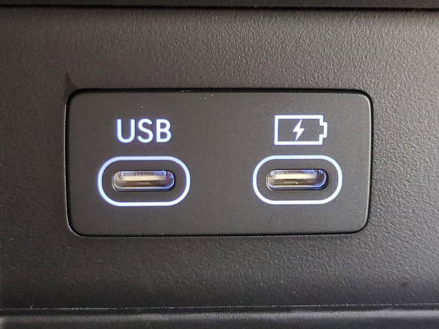 Used 2026 Genesis GV80 2.5T Advanced image 21