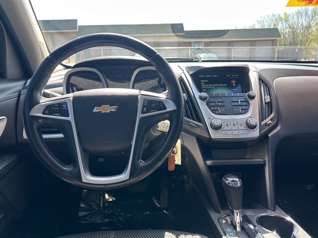 Used 2017 Chevrolet Equinox LT w/ Convenience Package FWD image 14