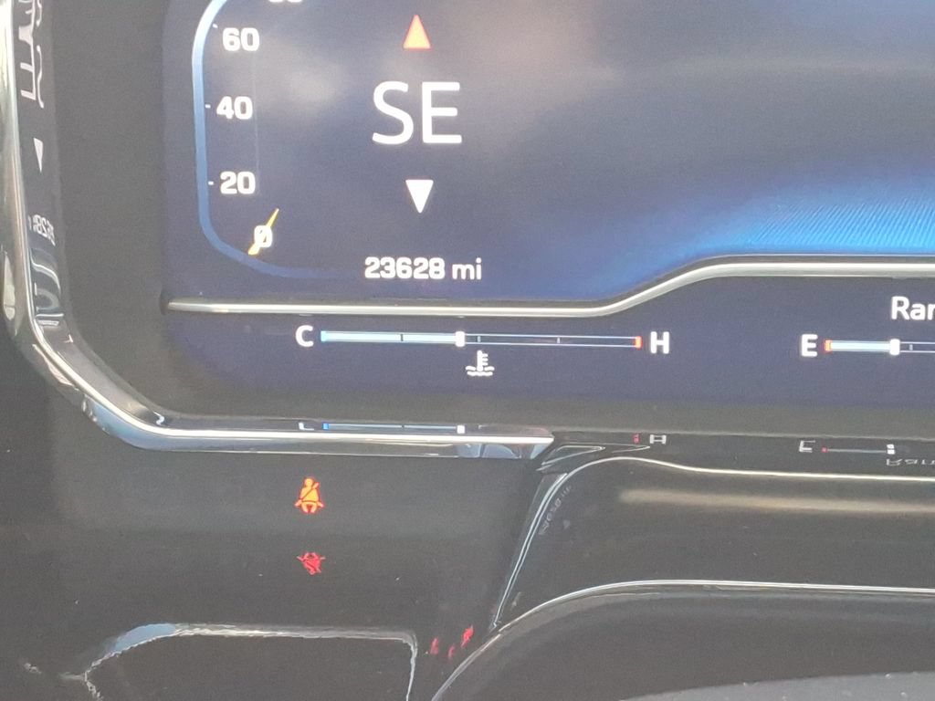Certified 2025 Chevrolet Silverado 3500 LT AWD/4WD image 30