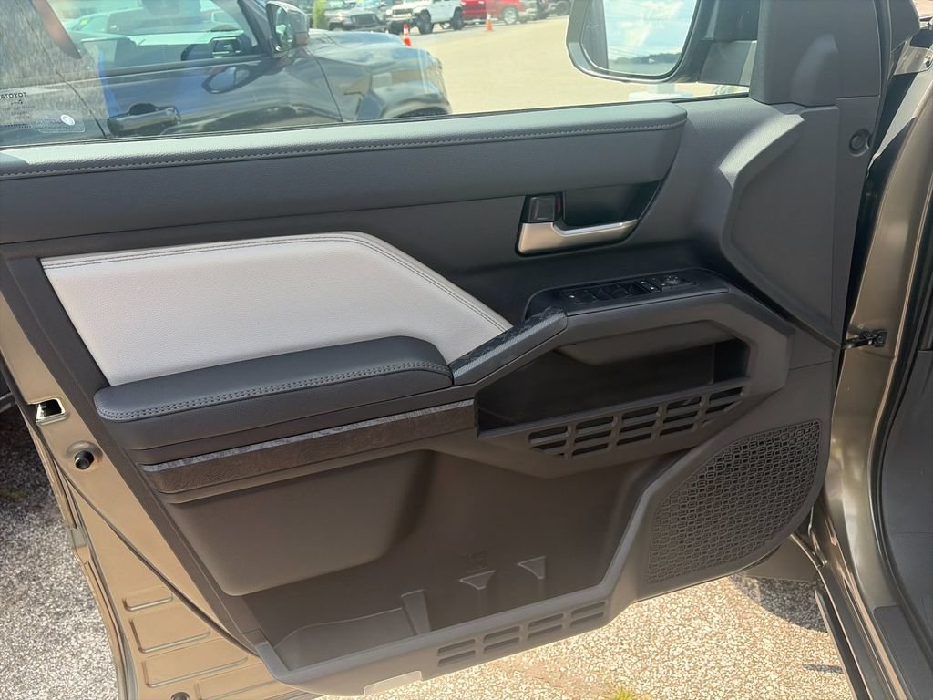 New 2026 Toyota Tacoma Limited AWD/4WD image 11