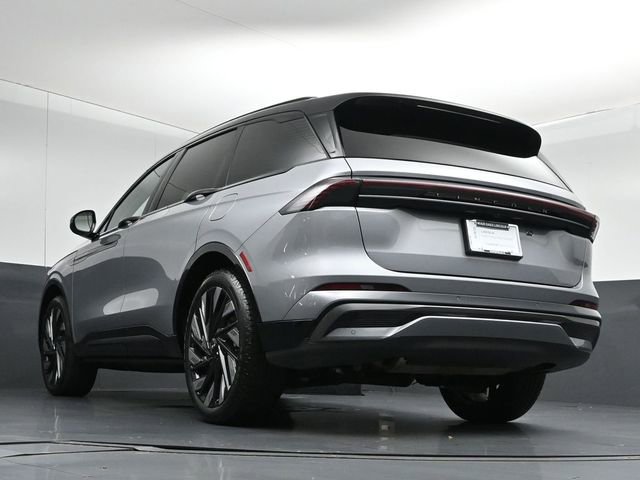 Certified 2025 Lincoln Nautilus Reserve w/ Jet Appearance Package AWD/4WD image 39