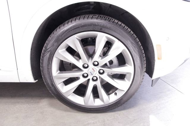 Used 2022 Buick Envision Avenir w/ Technology Package II image 12