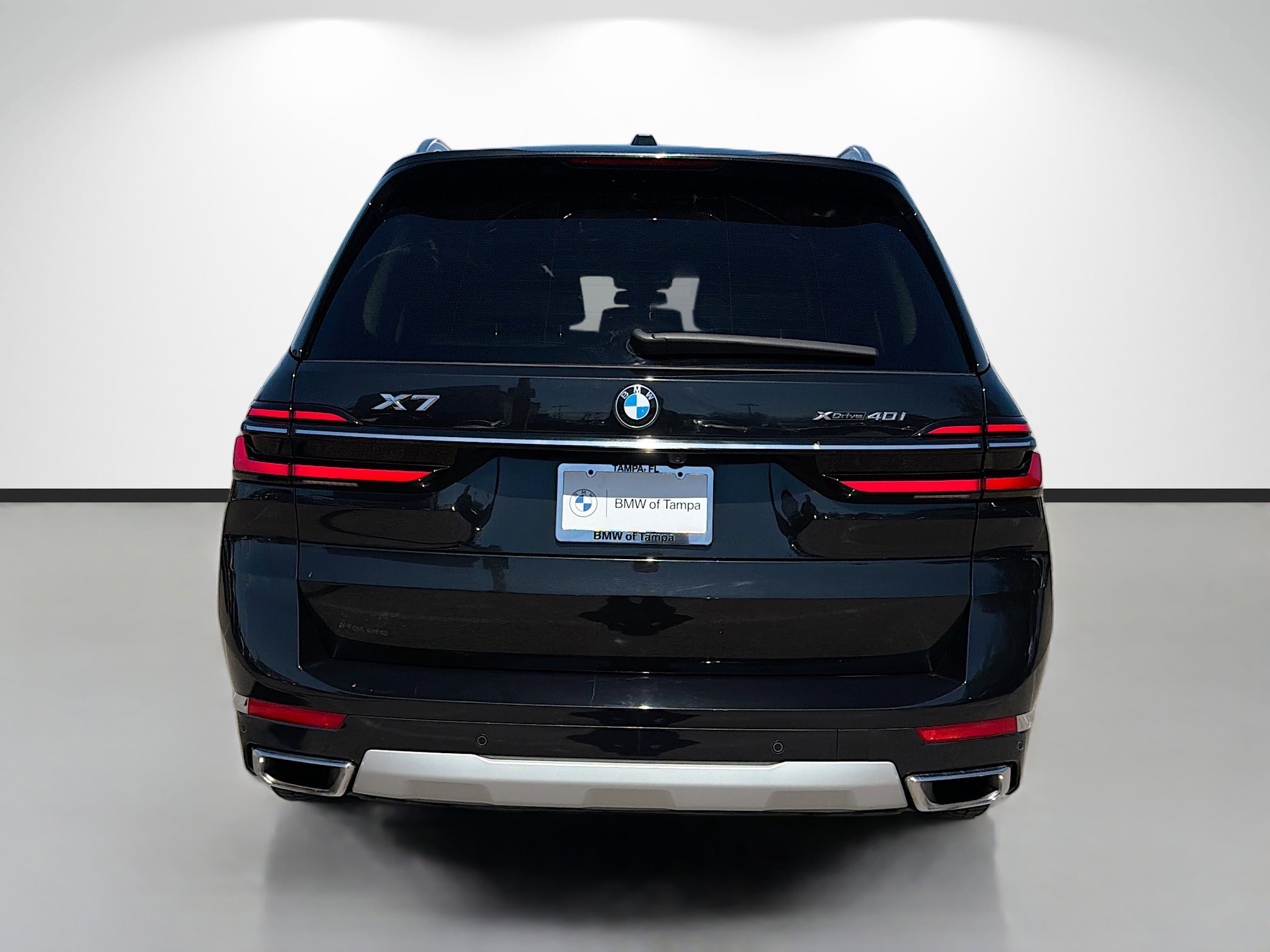 Used 2023 BMW X7 xDrive40i image 4