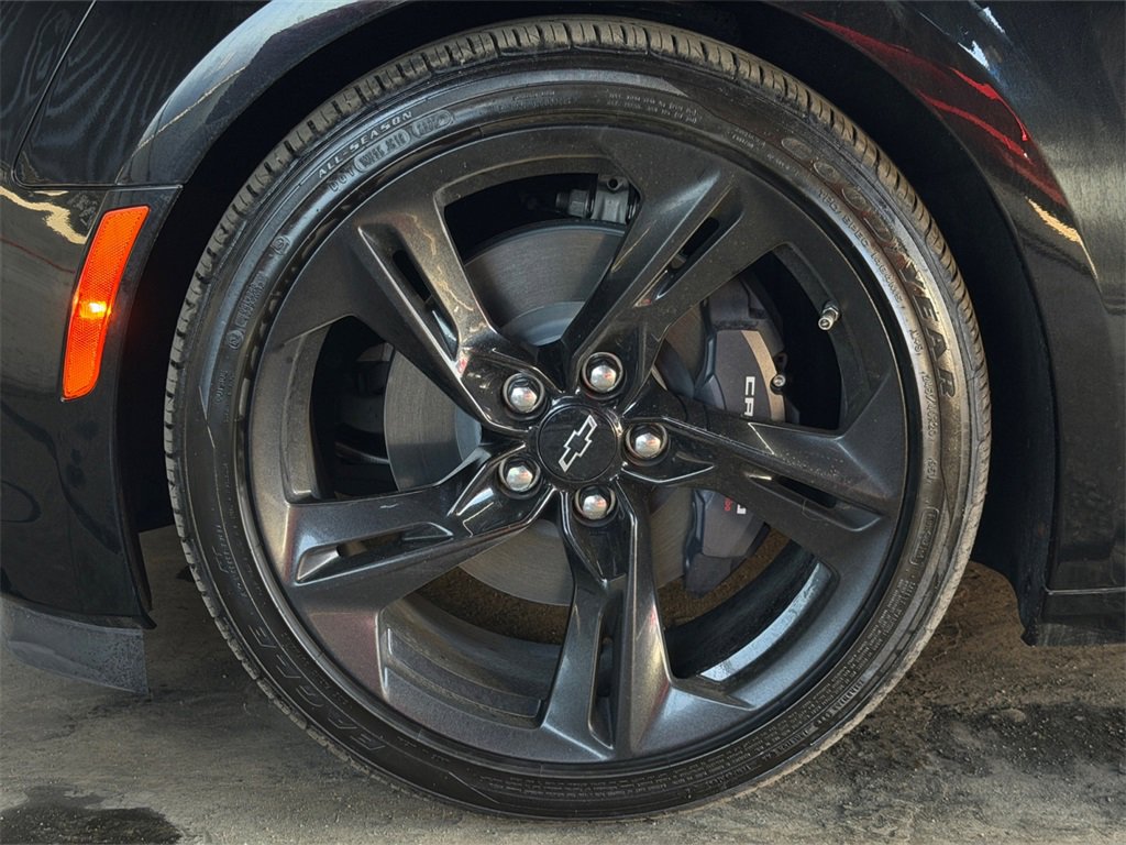 Used 2023 Chevrolet Camaro LT image 20
