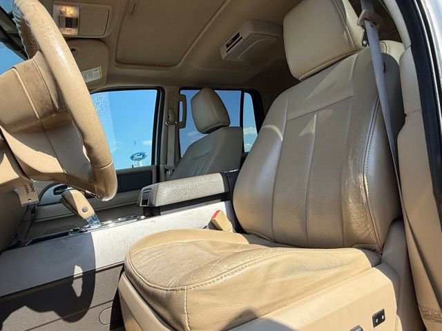 Used 2012 Ford Expedition XLT RWD image 12