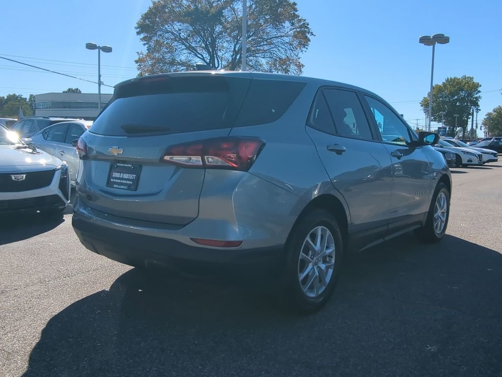 Used 2023 Chevrolet Equinox LS image 8