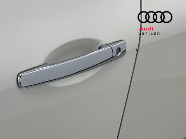 Used 2013 Nissan Rogue S image 8