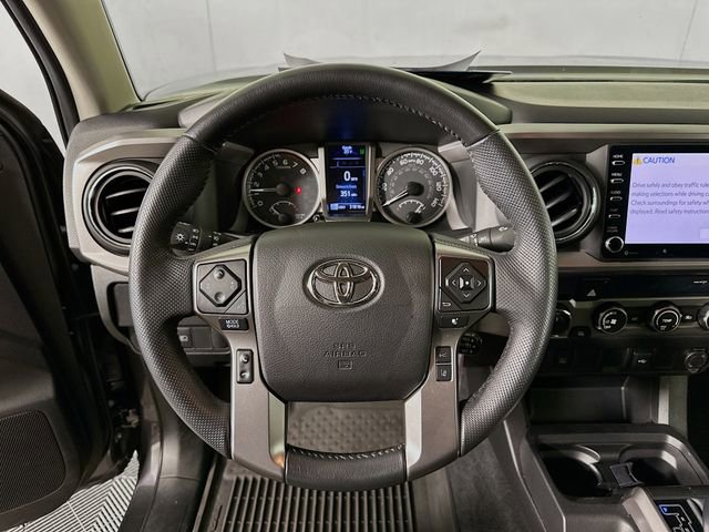 Certified 2022 Toyota Tacoma SR5 image 10