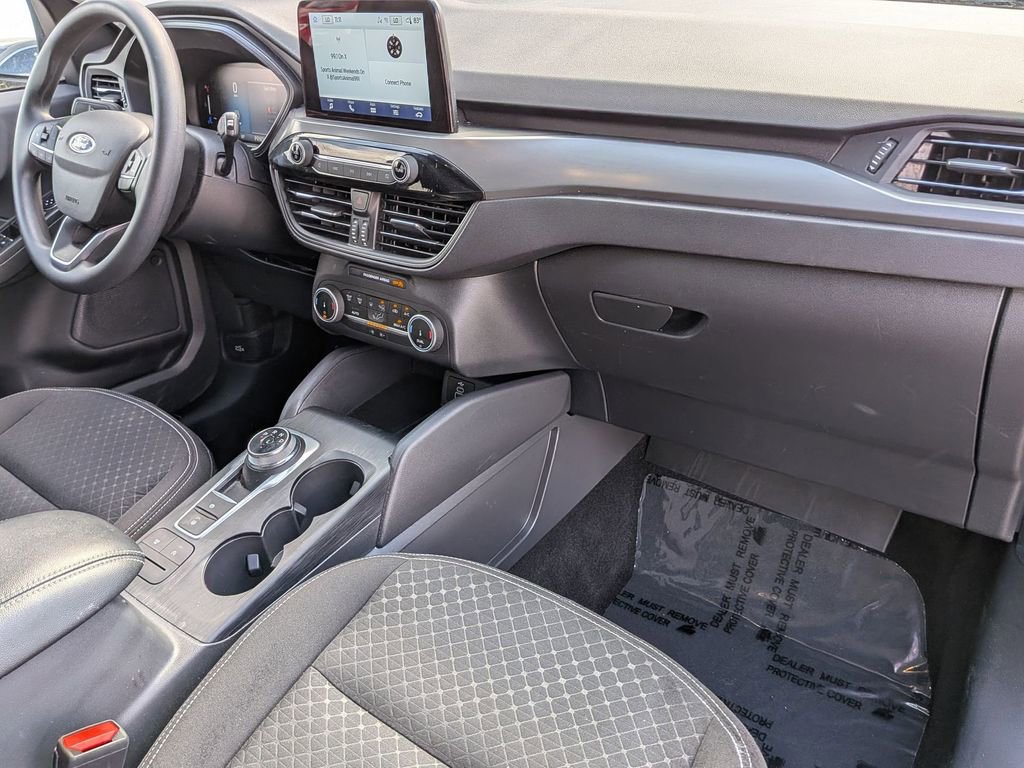 Used 2025 Ford Escape Active AWD/4WD image 27