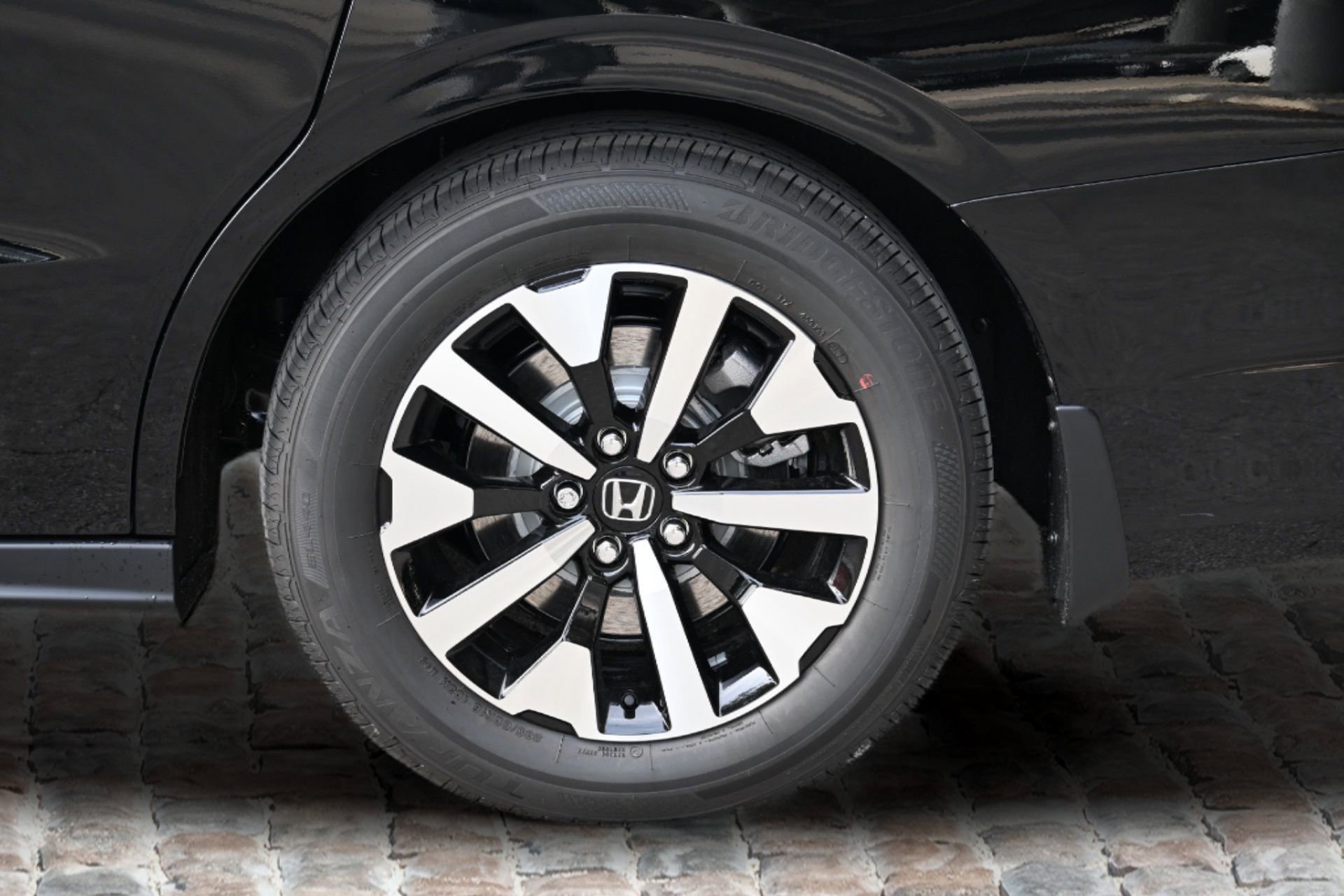 New 2026 Honda Odyssey Sport-L image 36