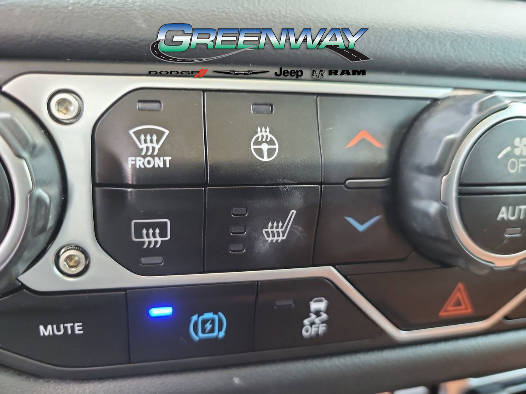 Used 2024 Jeep Wrangler Unlimited Rubicon 4xe w/ Capability Package AWD/4WD image 18