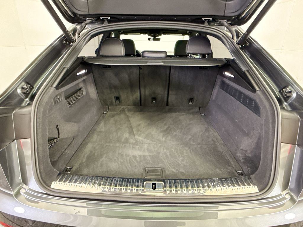 Certified 2025 Audi Q8 Premium Plus w/ Premium Plus Package image 27