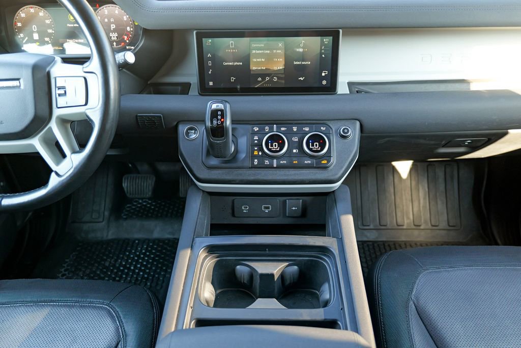 Used 2023 Land Rover Defender 110 X-Dynamic SE AWD/4WD image 48