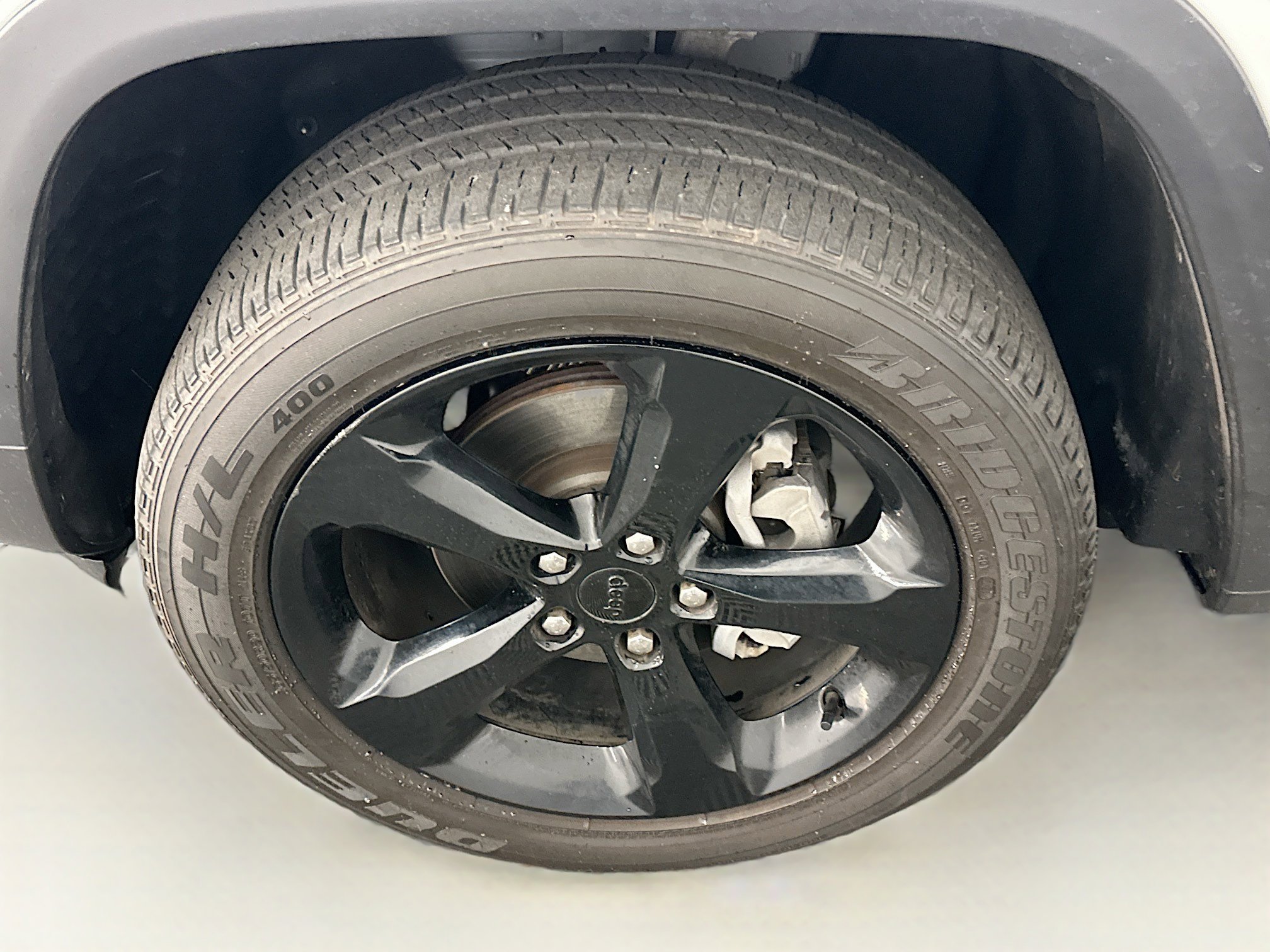 Used 2023 Jeep Grand Cherokee Altitude image 11