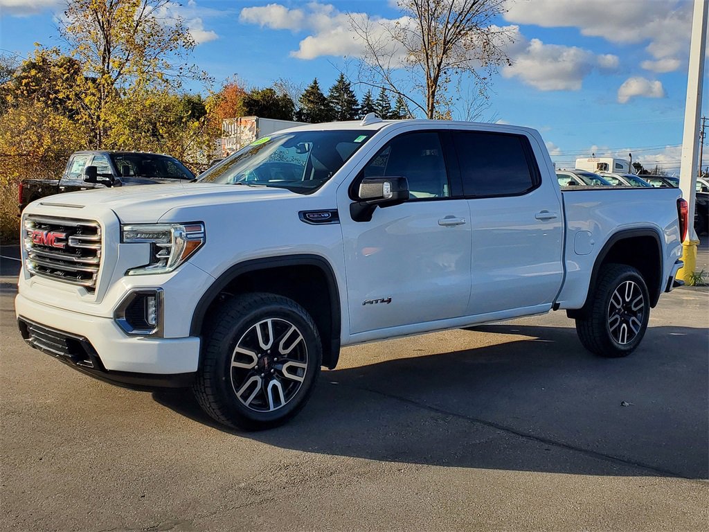 Used 2021 GMC Sierra 1500 AT4 w/ Off-Road Performance Package image 3