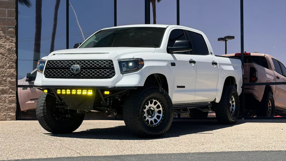 Used 2021 Toyota Tundra SR5 AWD/4WD image 3