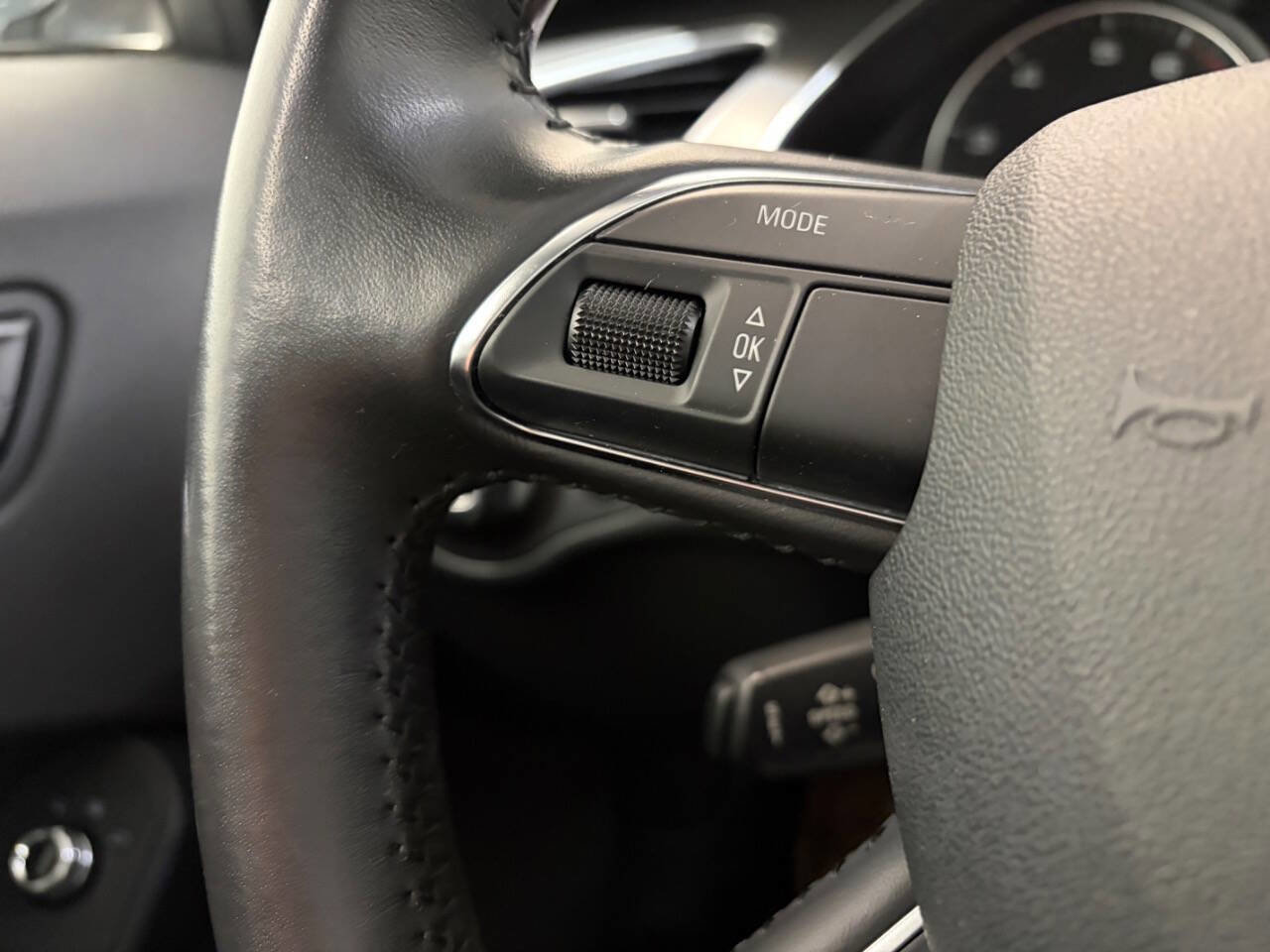Used 2014 Audi A4 2.0T Premium Plus w/ Premium Plus Package AWD/4WD image 21