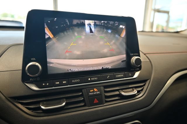 Used 2020 Nissan Altima 2.5 SR FWD image 15