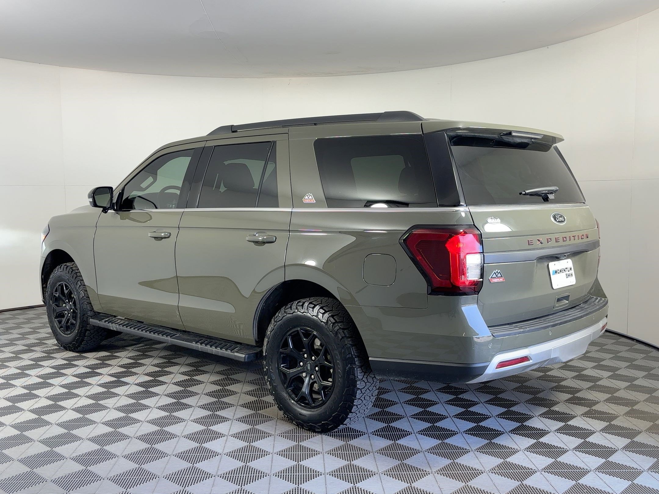Used 2024 Ford Expedition Timberline image 3