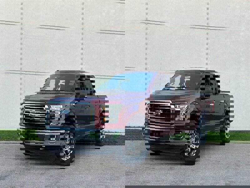 Used 2016 Ford F150 XLT w/ Equipment Group 302A Luxury image 1