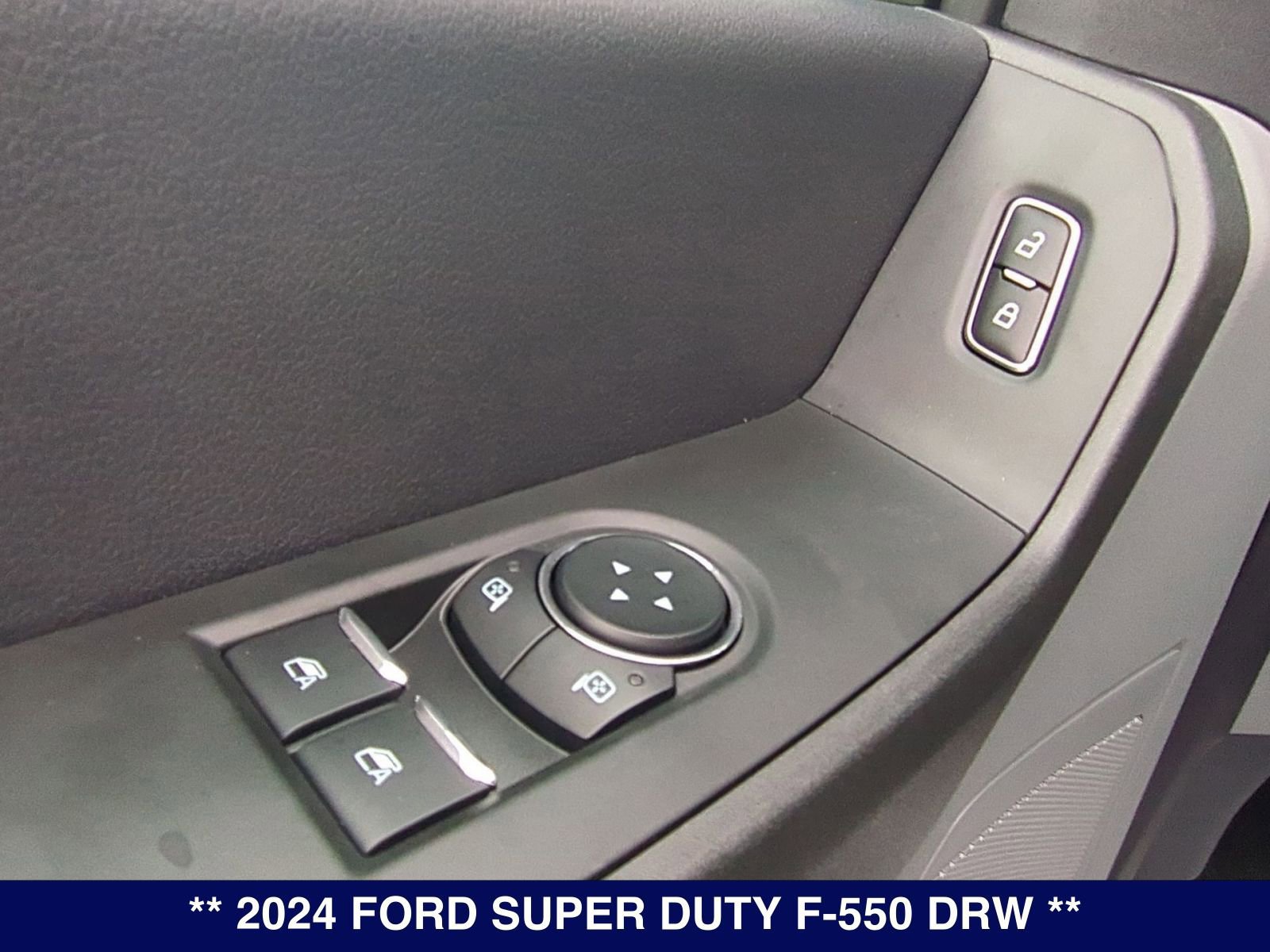 New 2024 Ford F550 4x4 Regular Cab Super Duty image 13